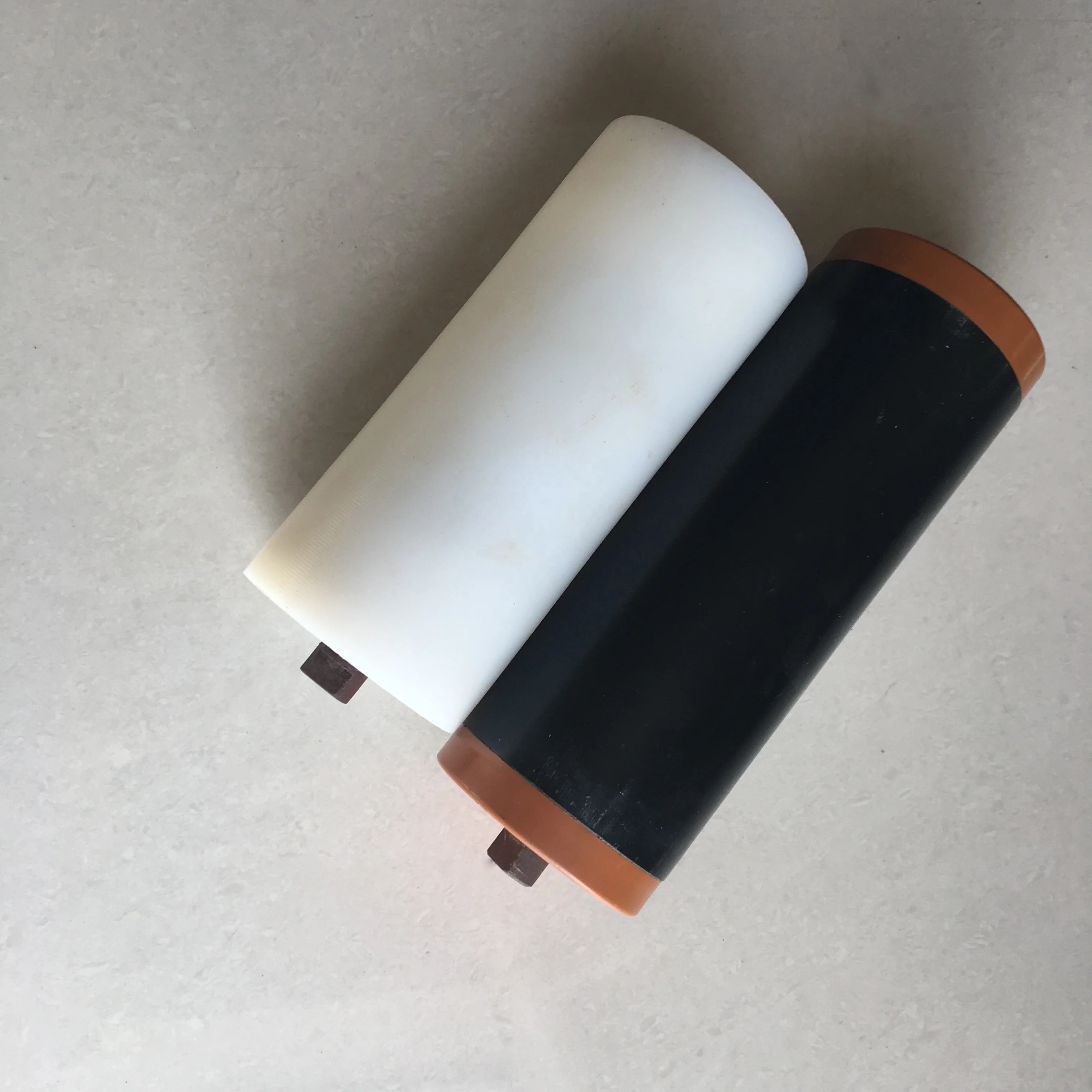 roller idler for conveyor made by china material with good wear resistance