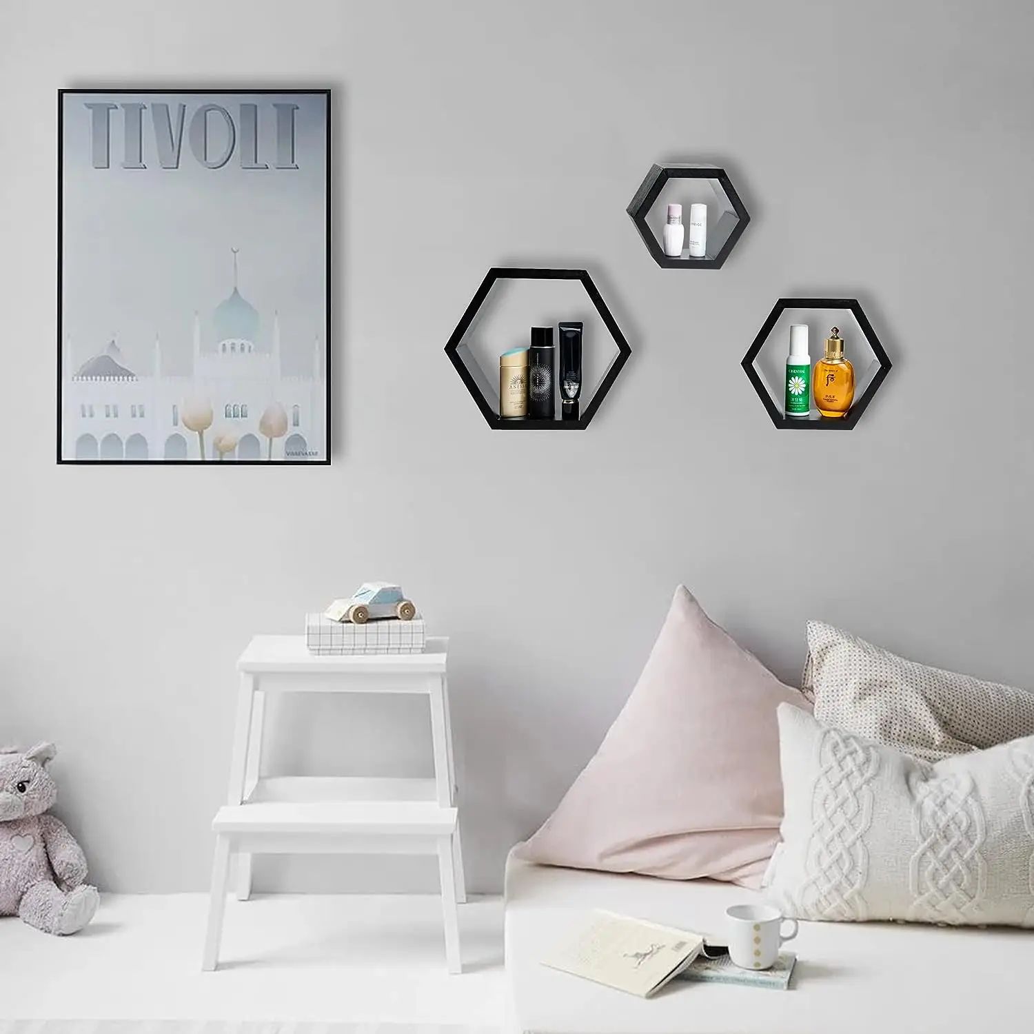 Pine Wood Hexagon Shelves for Wall Decor Wall Mounted Hexagon Floating Shelves Farmhouse Honeycomb Shelves for Room Kitchen