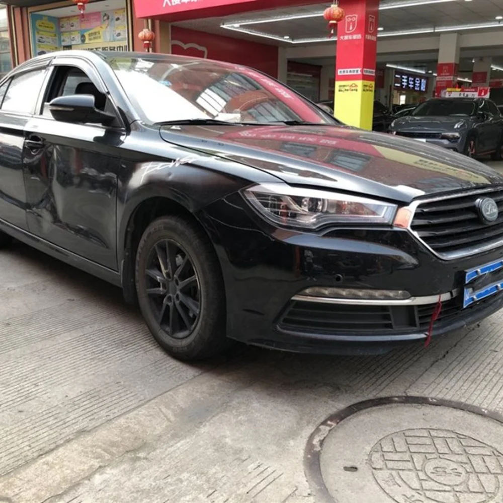 2015 Подержанный Lifan 820 Sedan 1,8 T 5MT