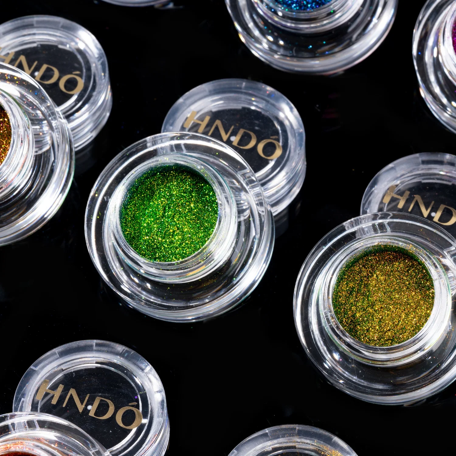 Popular color  Chameleon Eyeshadow Pigment Mica Nail Chrome Powder