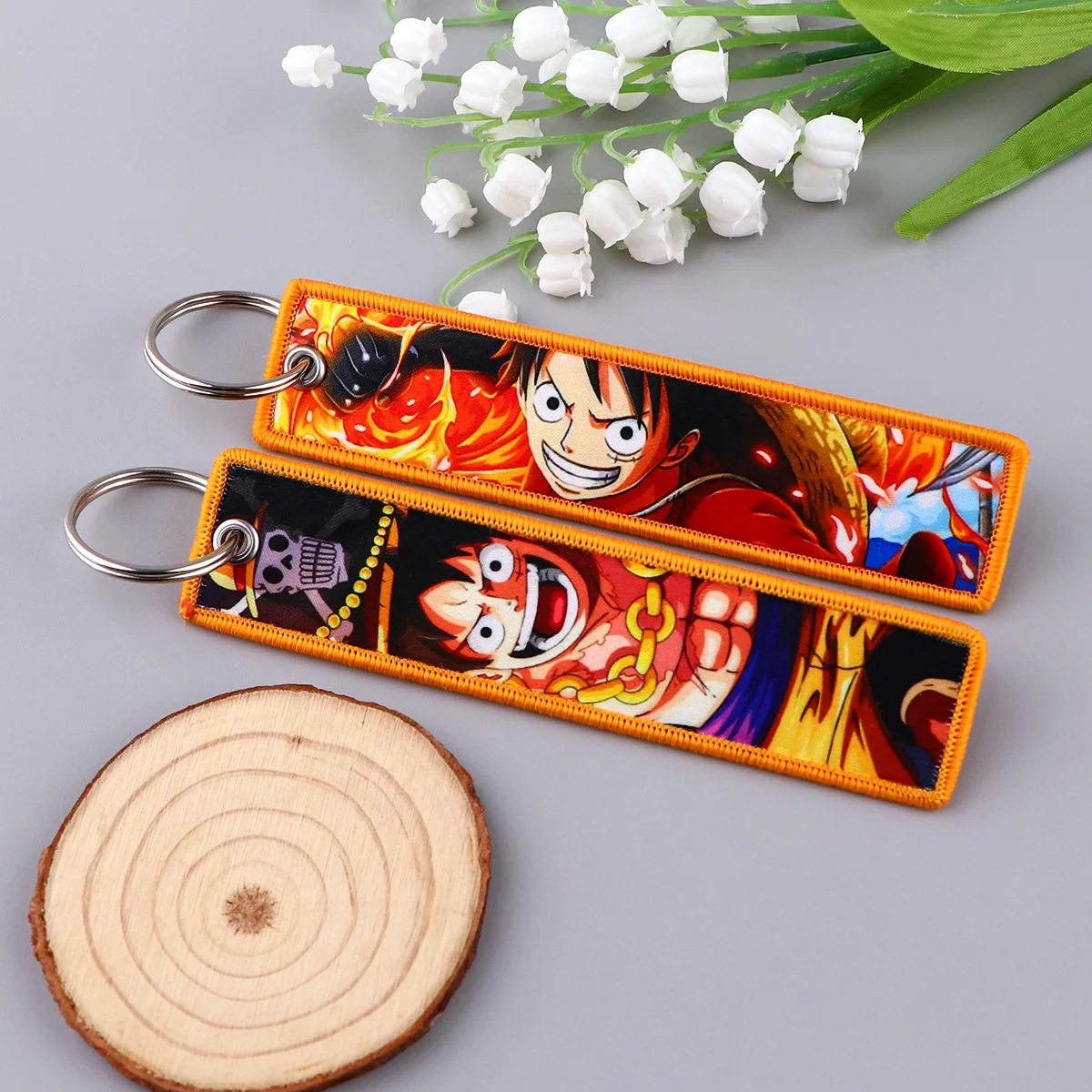 15 Design Wholesale Luffy Zoro  Fabric Embroidery Woven Keychains Cartoon Nami Chopper Anime Key Ring Tag Car Key Chain in Stock