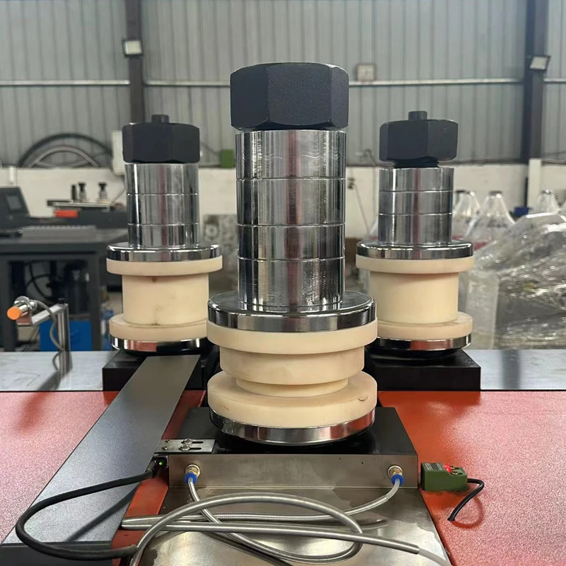 Промышленный CNC U-образный дуговой гибочный станок для обработки алюминиевого профиля оборудования изготовления окон и дверей