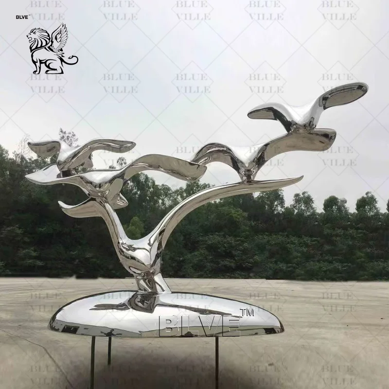 BLVE European Style Outdoor Decor Metal Animal Statue Large Size Stainless Steel Sea Mew Sculpture