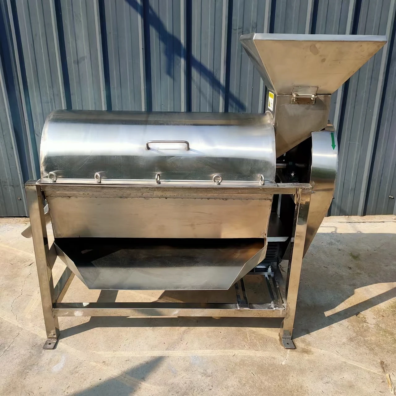 Industrial high efficiency output 500kg/h Juice Extractor Machine Peeling and core removing machine guava juicer fruit pulper