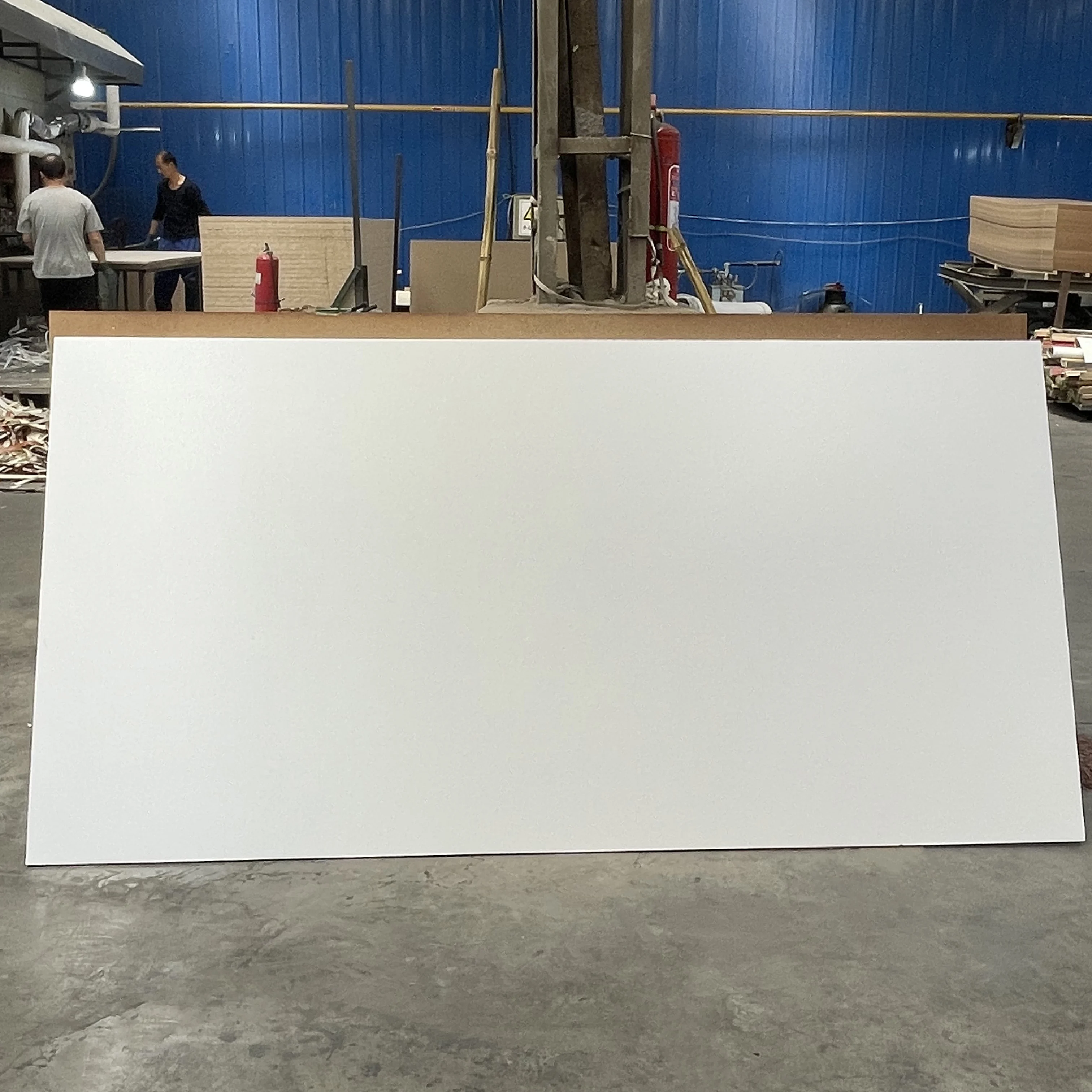 9mm 10mm 15mm 18mm High Gloss Laminated Melamine Faced Melamin Mdf Sheet Plate Fiber Board Made In China