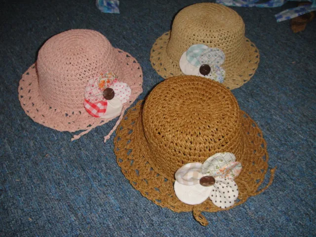 Factory Price New style Fashion Wave Brim Children Hats with Flower Trimming