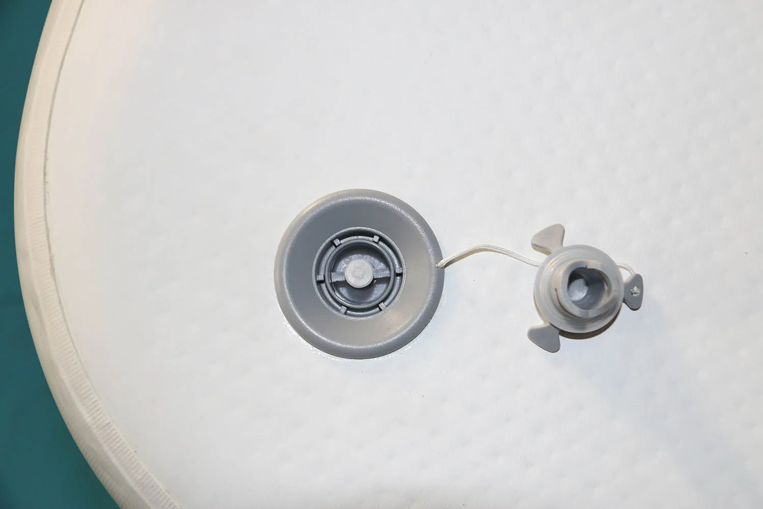 OEM&ODM factory price DWF inflatable swimming sea yacht pool floating platform