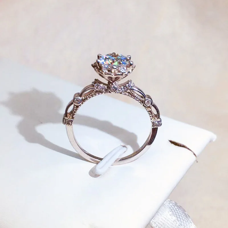 18 Karat Pink / White /Yellow Gold Au750 Wedding Jewelry Engagement 1 carat Moissanite Diamond Pure Gold Rings Women for Wedding