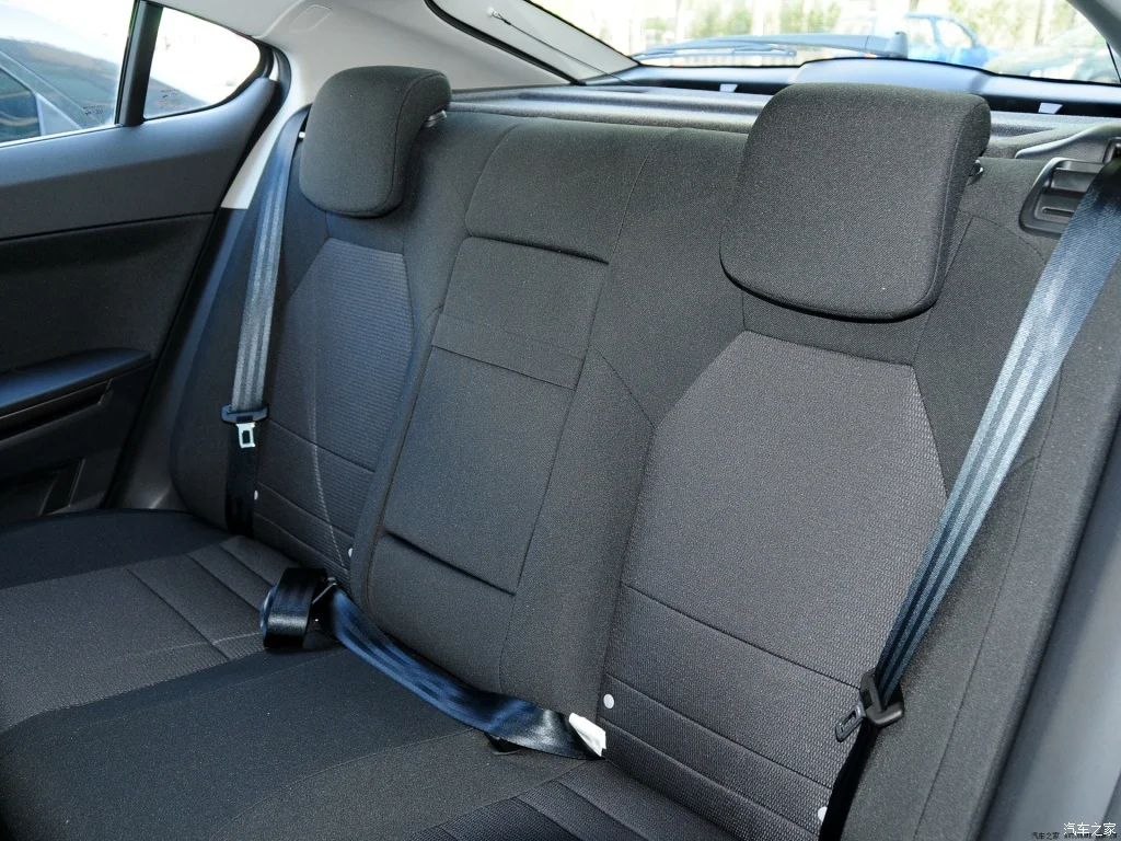  Used cars mg for sale at a low price 2012 MG6 1.8L 98kw 170N.m The car is in good condition and cheap form Chinese