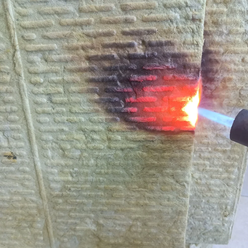 Good quality fireproof and waterproof  mineral fiber rock wool manufacture in china 50mm-200mm thick bare rock wool boards