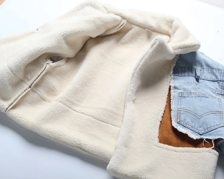 Chaqueta de jean con piel мех с куртка джинсовая пальто для женщин джинсовый наряд плотного денима из овечьей шерсти; Пальто мехом;