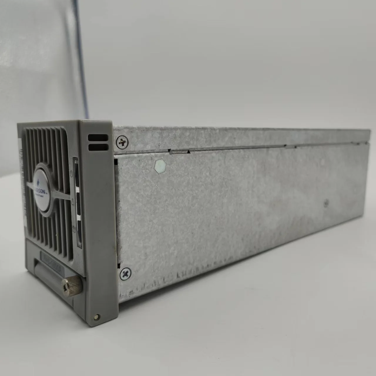 Emerson 48V DC Rectifier Module R48-1800A 1800W for Telecom Power High-Capacity Rectifier for Reliable Power Manament