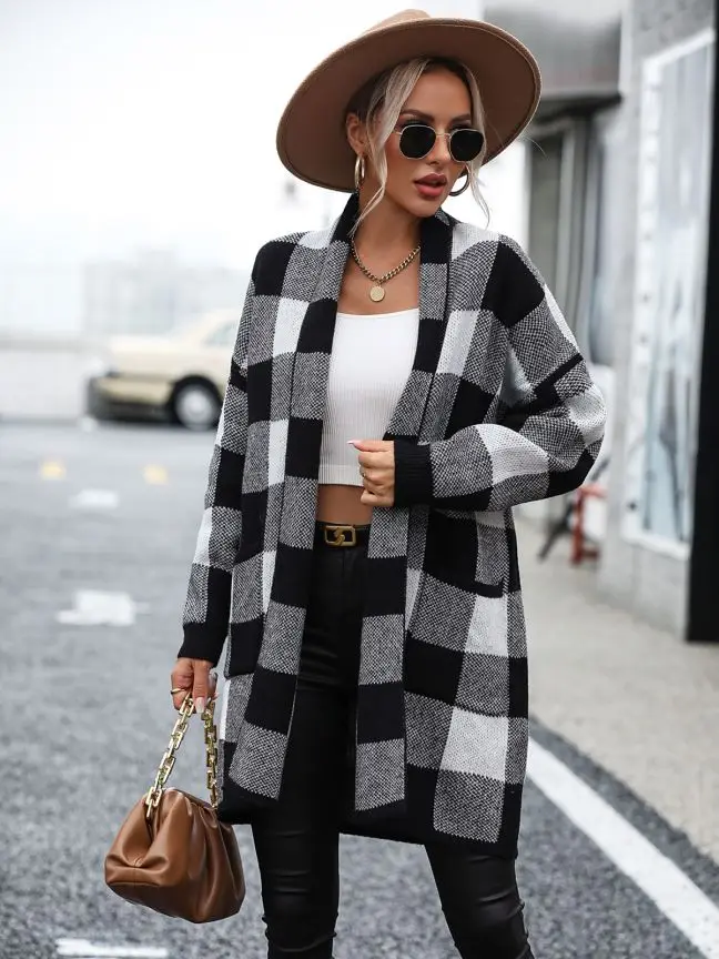 Women Cardigan Sweater 2023 New Arrivals High Quality Loose Plaid Patchwork Lady Sweaters Knitted Jacket Sweater For Women