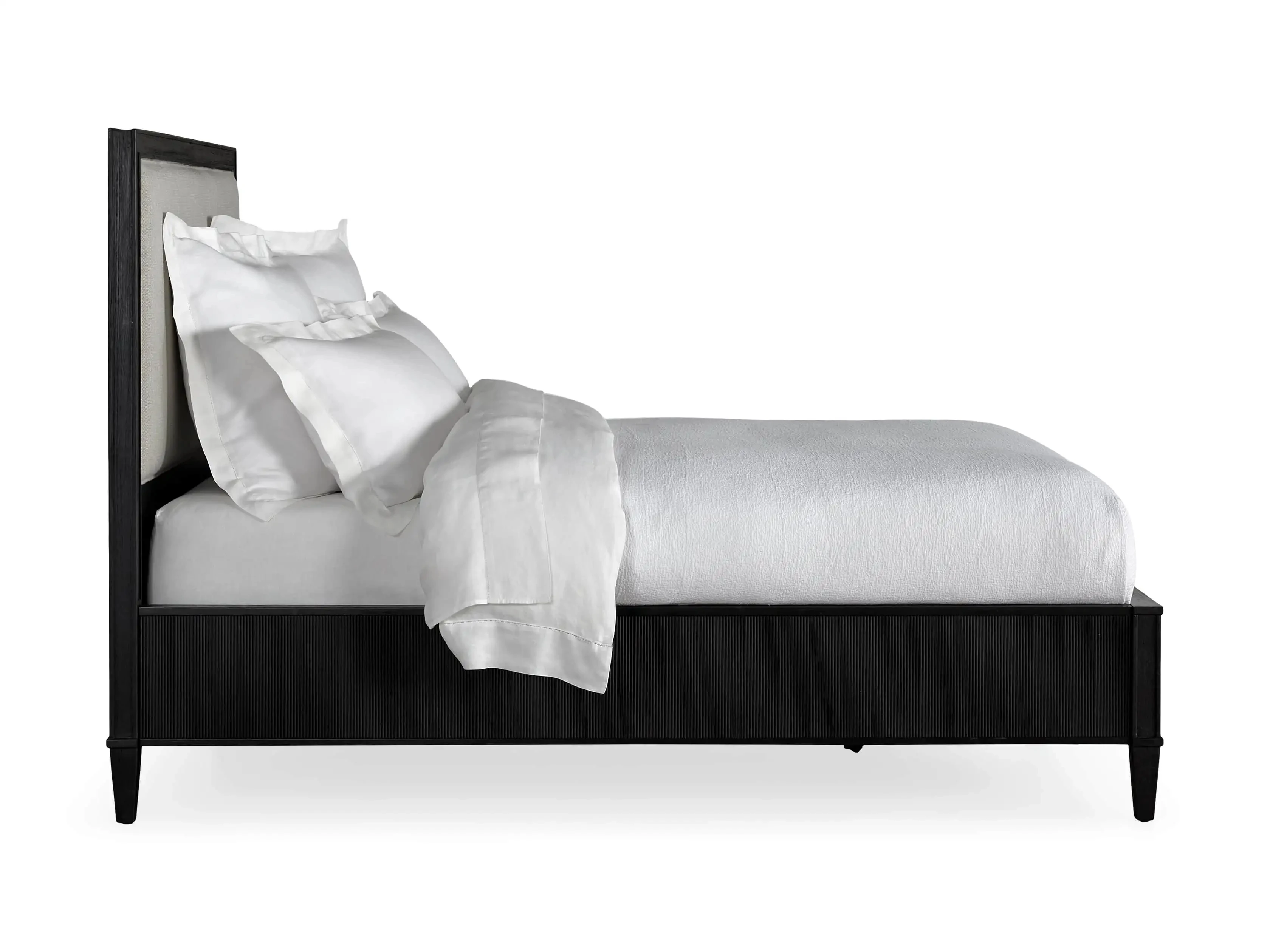 Custom Deluxe Classic Bedroom Soft Sofa Bed Post Modern Hotel Villa Oak Big Bed Bedroom Furniture