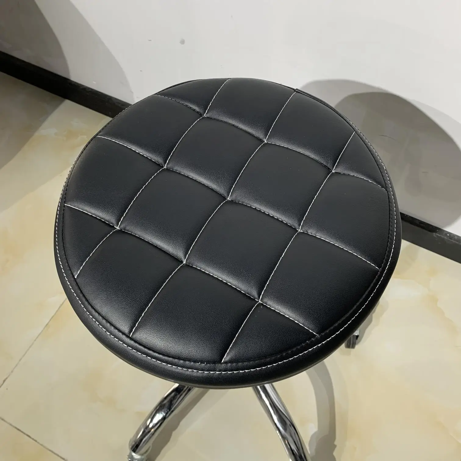 wholesale factory price salon hairdresser stool barber lifting rolling chair