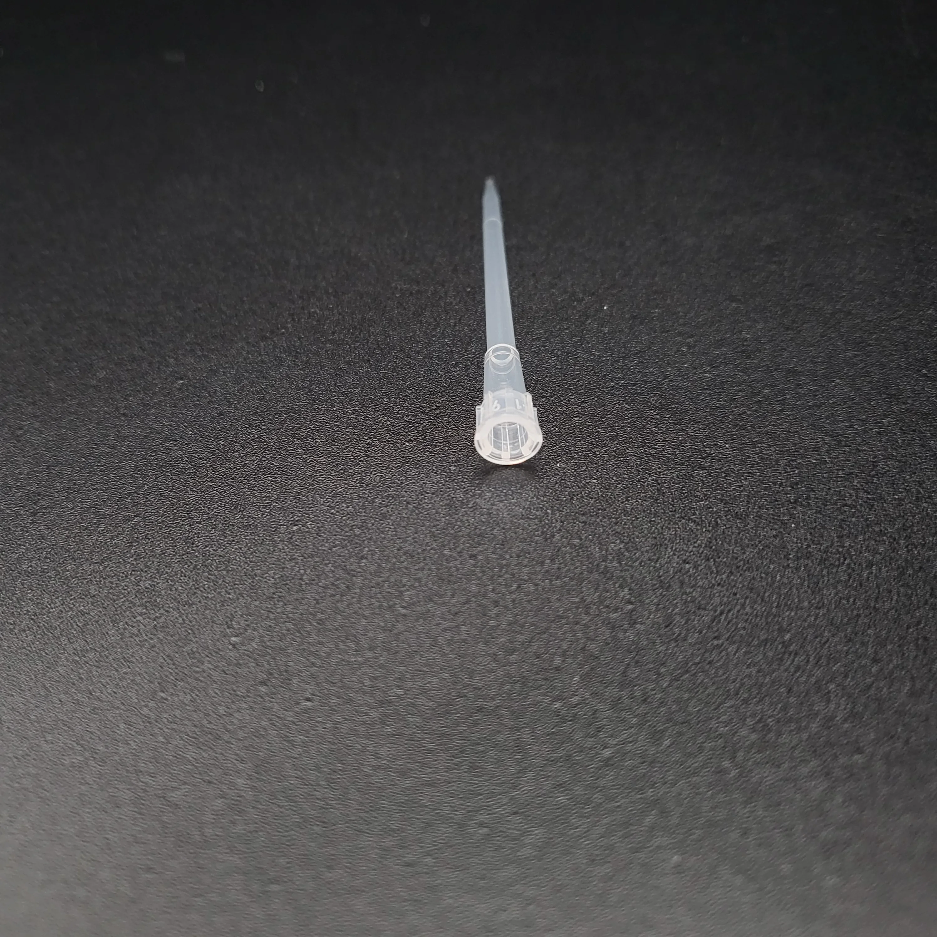 Laboratory consumables 10ul Filter Tips Micro Pipette Tips for Lab Test with CE ISO DNase RNase Free Sterilized pipette tip