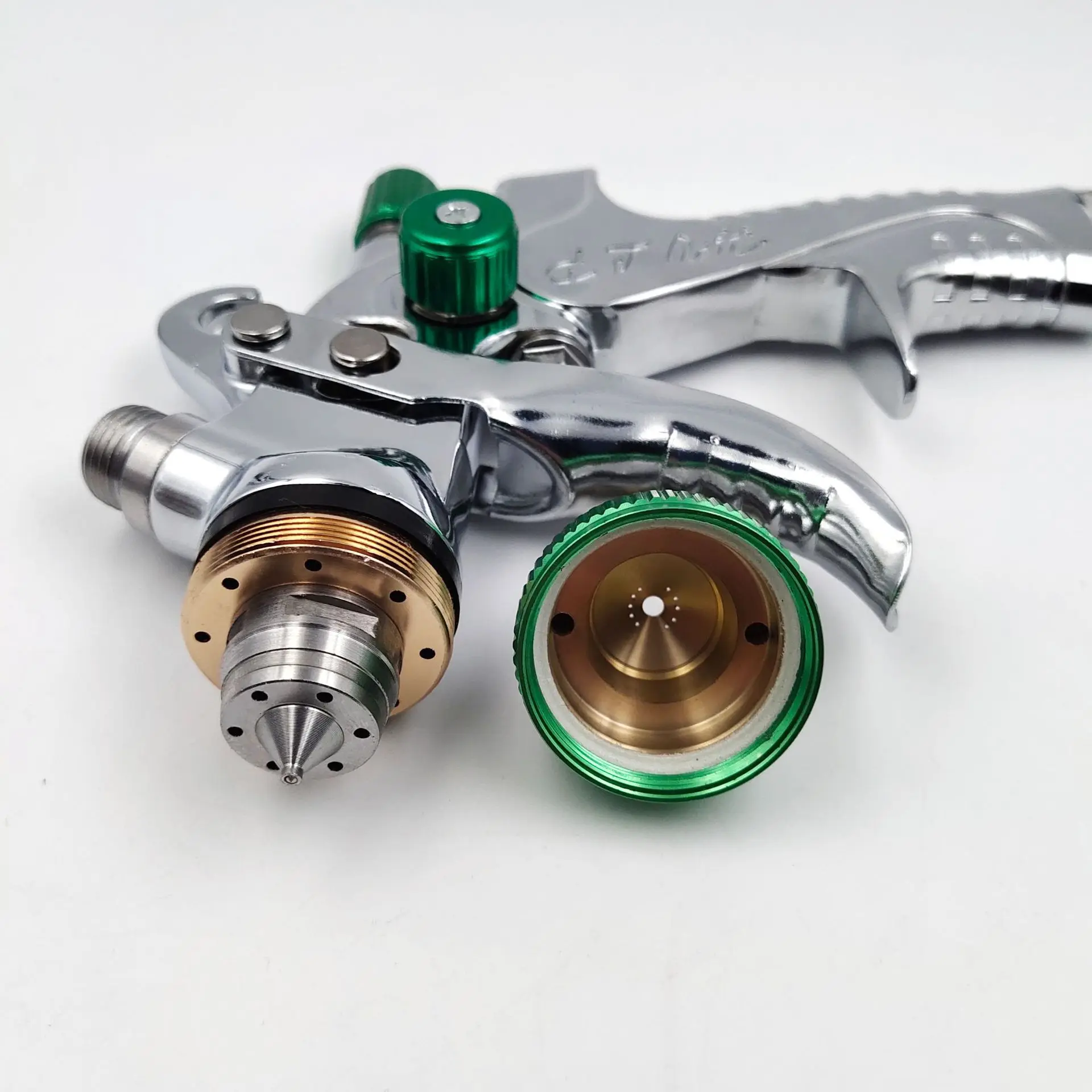 Best Professional Handheld 2mm 1.7mm 1.4mm Paint Spray Gun 600cc Car Painting Fine Detail Hvlp Air Spray Gun