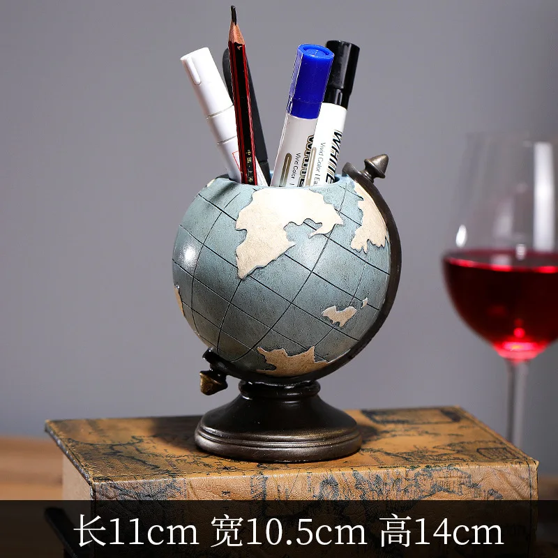 Factory Custom Cartoon Characters Globe Piggy Bank Modern Home Decor kid Piggy Bank miniature Figurines Handicraft Resin