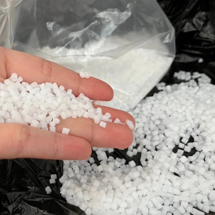 General PP T30S Raw Material Polypropylene Plastic and Non Woven Bag Plastics