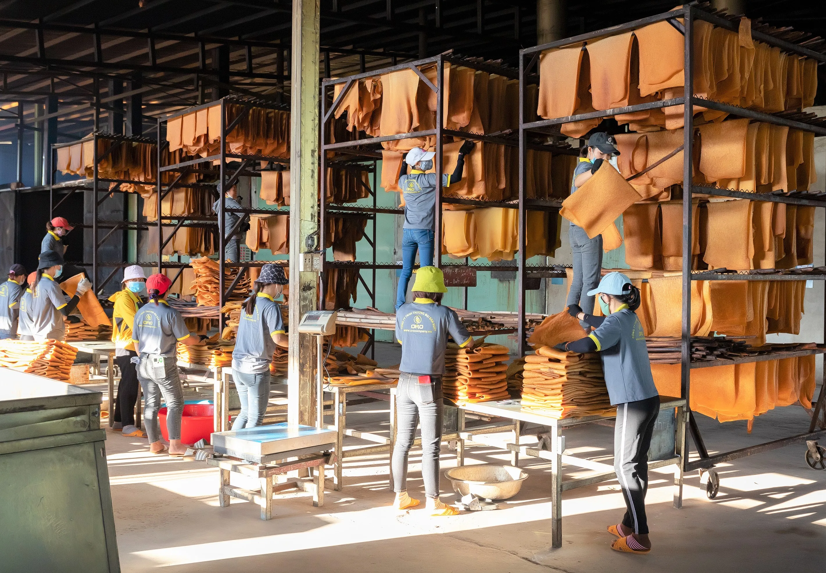 VIETNAM 3L Application for TIRES SVR3L with Best Price High Quality Raw Material Rubber Natural material