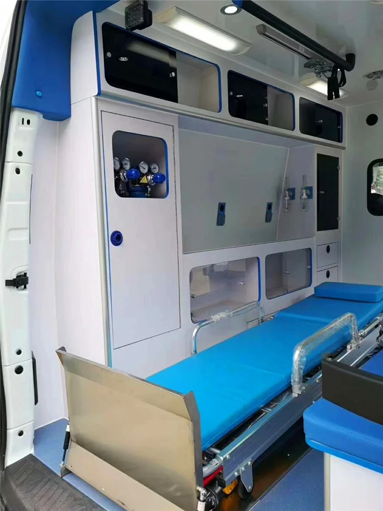 Japan brand  High quality patient transport ambulance vehicles ICU ambulance Intensive Care Unit ambulance factory directly sa