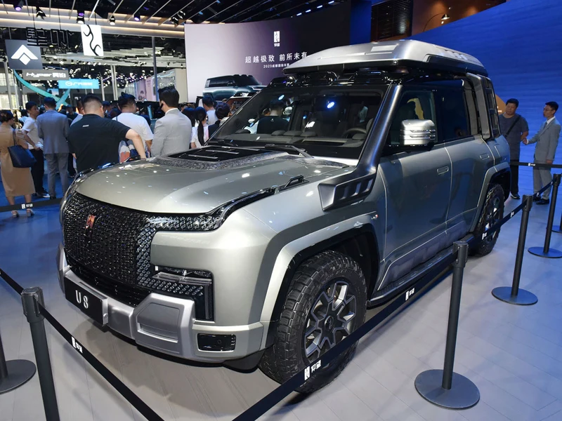Электрический автомобиль роскошный внедорожник 2024 Лидер продаж Новый Двигатель Byd Yangwang U8 4 двигателя новый