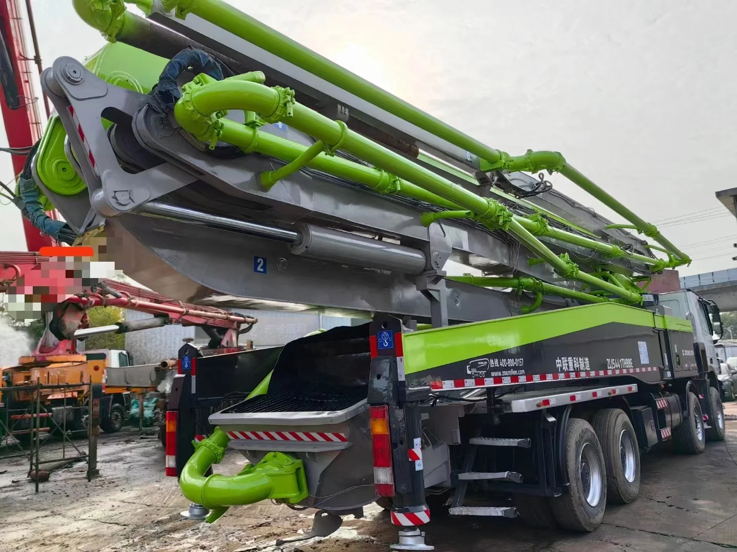 Pump Truck Concrete Boom Pump Machinery Cement Mixer Pumping Mobile Machines Diesel