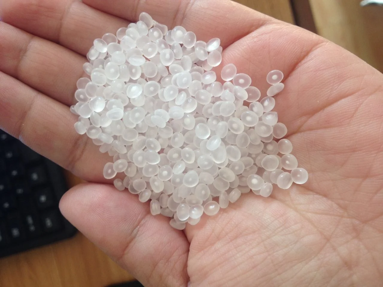 pp granules polypropylene / HDPE high density polyethylene 5502ST blow molding grade HDPE