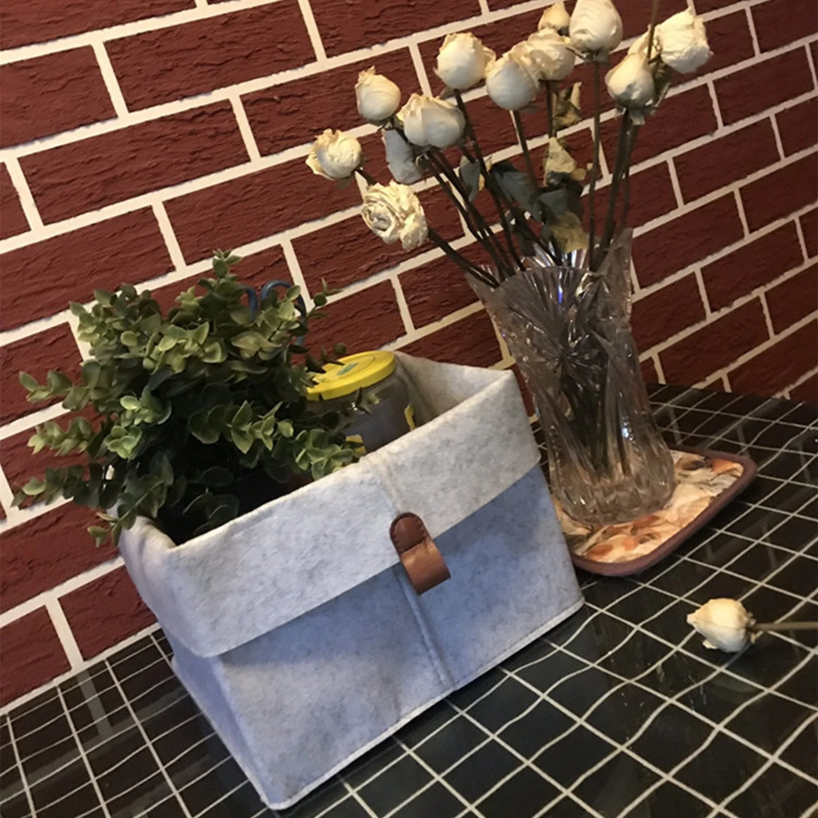 Nordic Felt Storage Basket Convenient Folding Hallway Entrance Key Small Storage Box