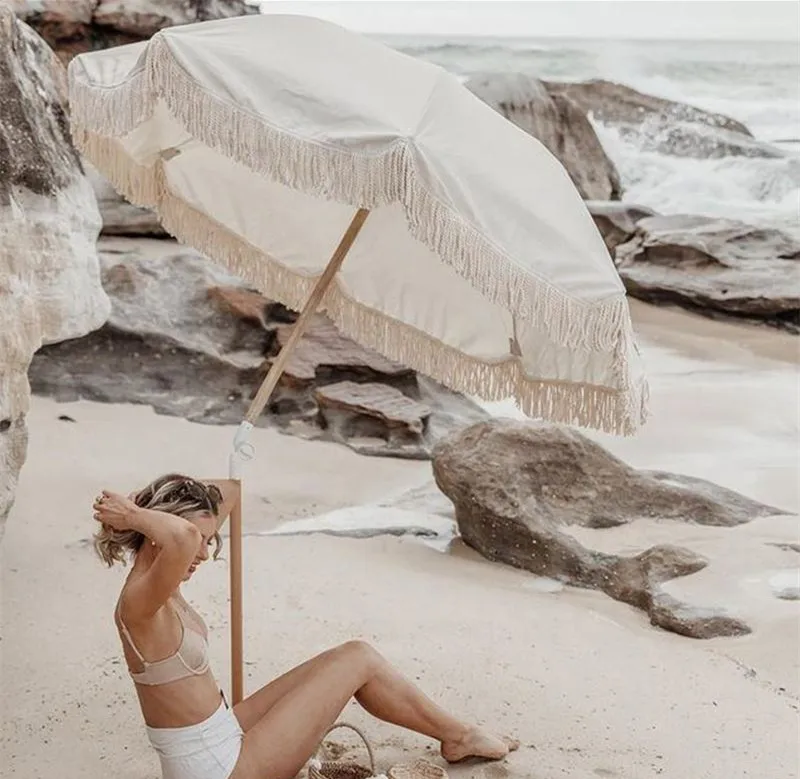 BR Wholesale Custom Vintage Boho Pagoda Sun Beach umbrella Outdoor with Tassels, Wooden Pole Big Patio Garden Parasols Furniture