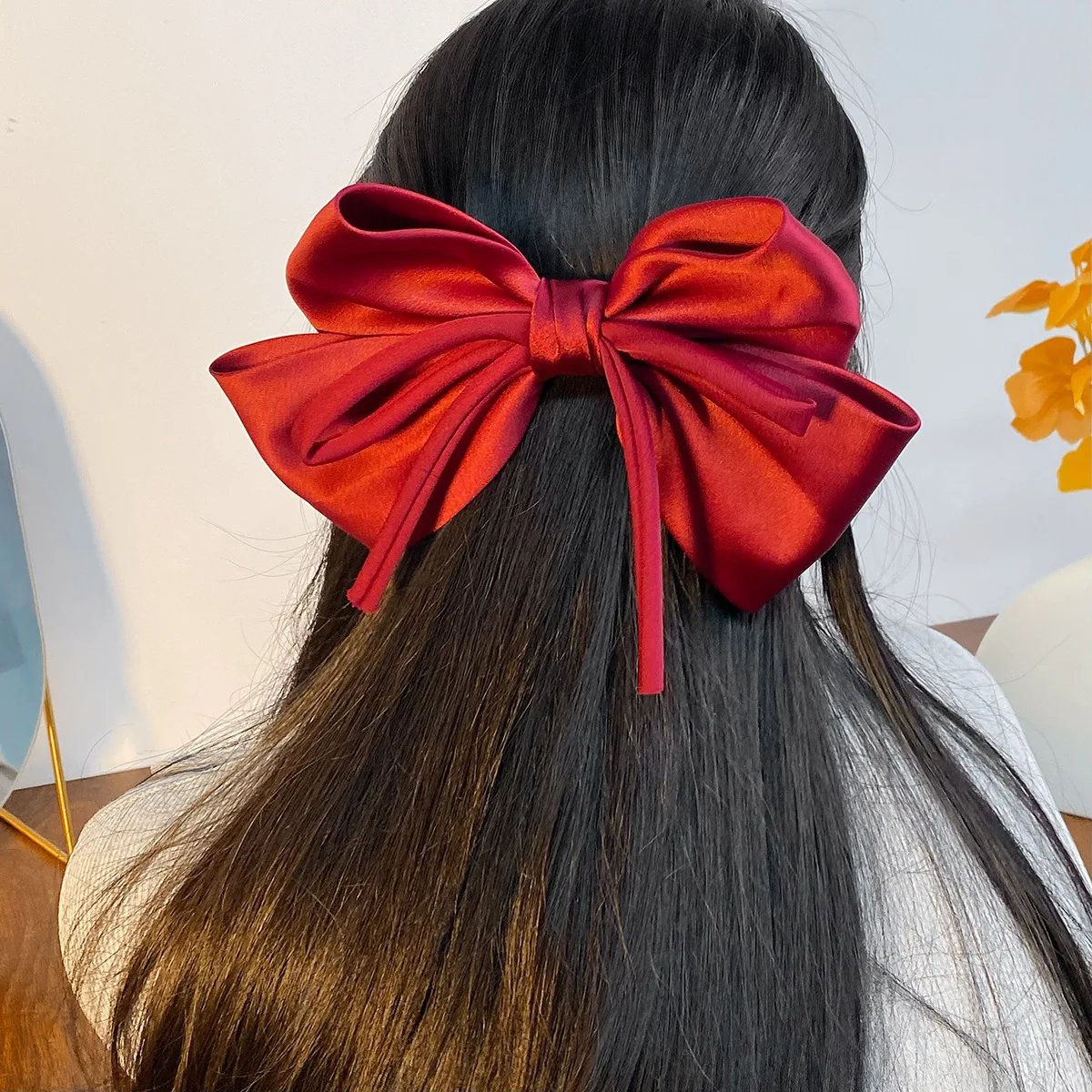 European Satin large bow hair clip Simple spring clip Hair clip Elegant party princess hair accessories