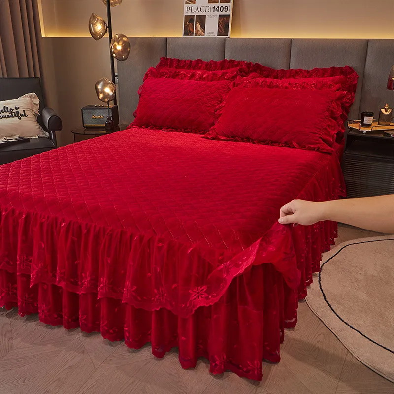SP140 Luxury Europe Princess Bedding Bed Skirt Set Pillowcases Velvet Thick Warm Lace Bed Sheets Soft Bed Spreads