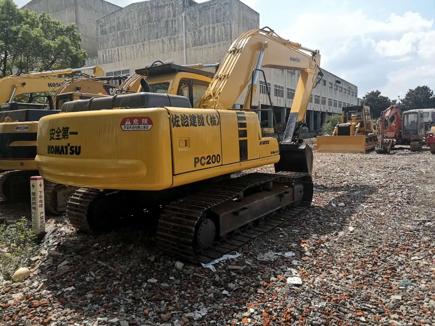 Japan komatsu Used excavator PC200-6 with good condition
