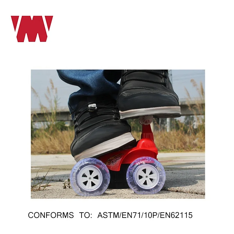 
Amazon hot selling Kids 360 Degree Spinning and Flips stunt toy car remote control car with light and Music kids Christmas Gift 