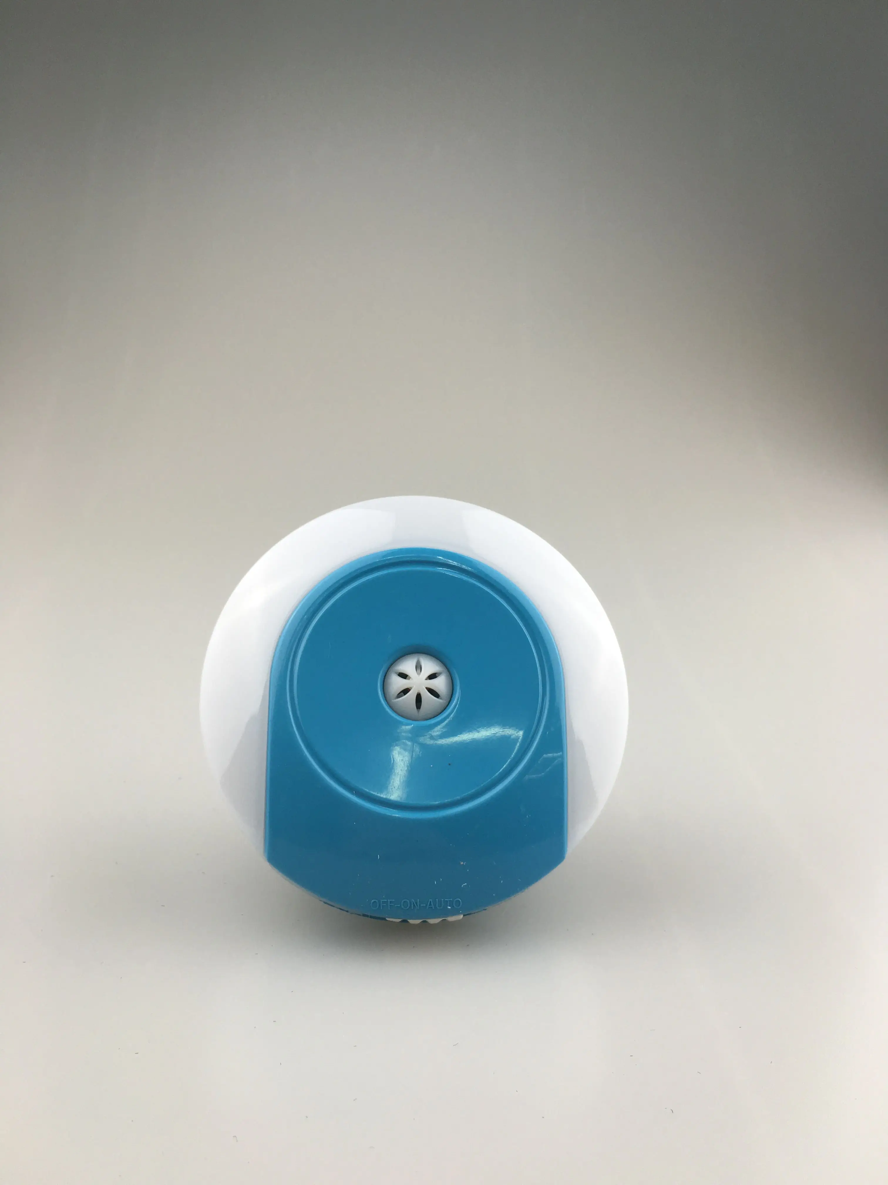 A78 OEM Auto LED dusk to dawn baby kids CE ROHS BS SAA CB led small sensor plug in night light FOR bedroom