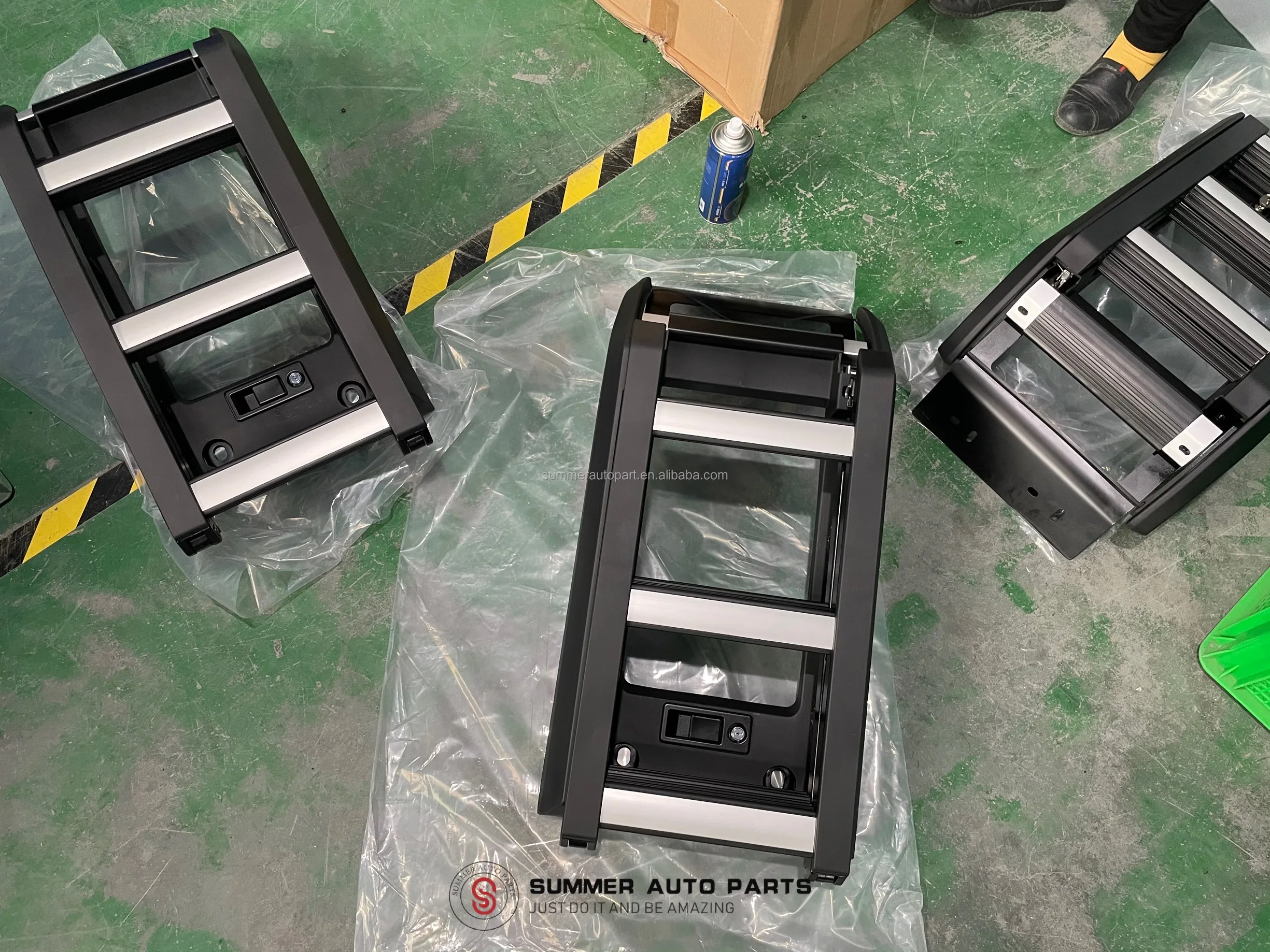 DEF4X4 Aluminum Car Foldable Lift Side Door Ladder for 2020 Land Rover Defender 90/110 For Tool Multifunctional