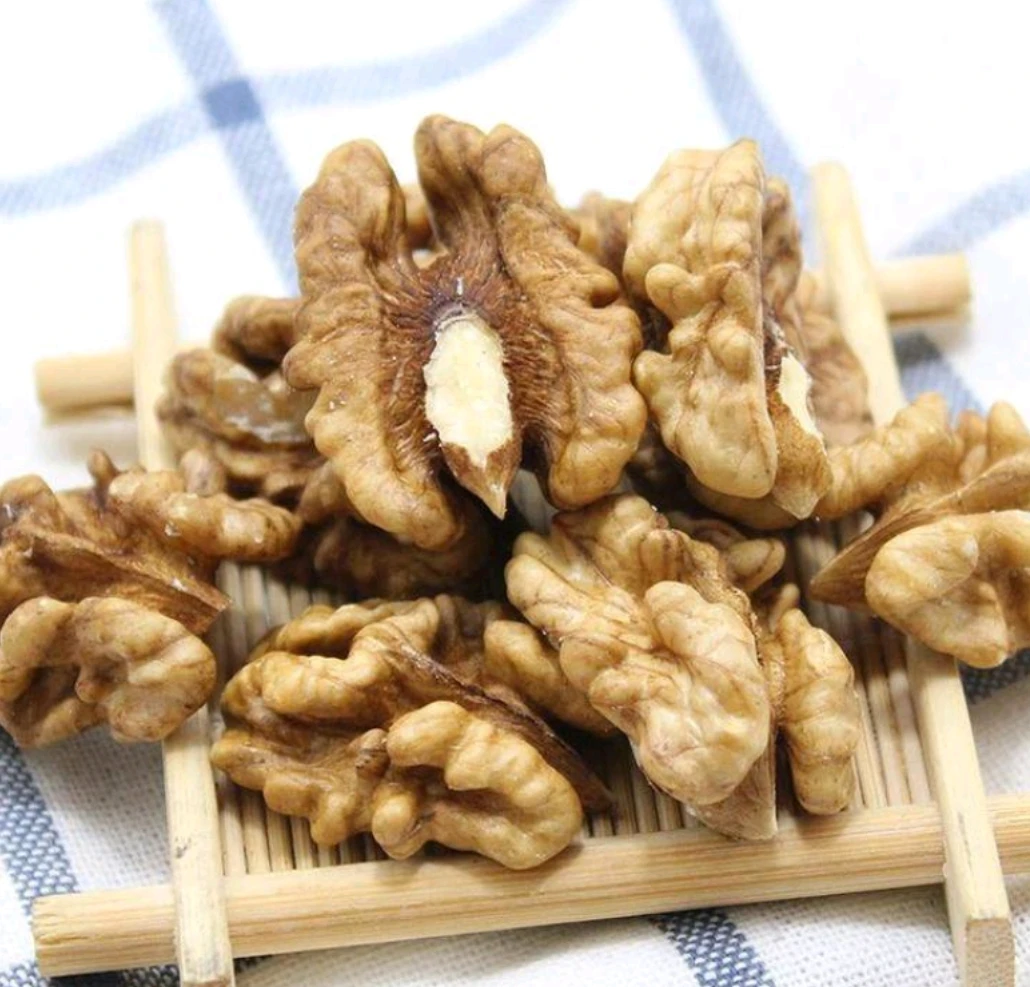 Chinese Nuts Walnut Inshell Manufacturer supply Dry Fruit Price of 185 paper skin walnuts