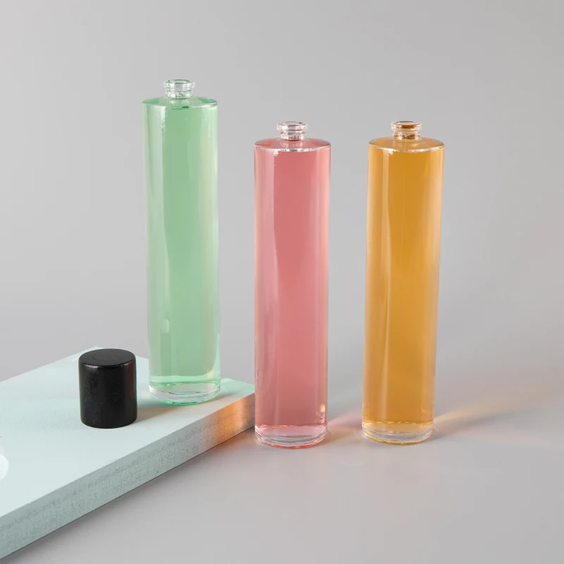 Cosmetic Round 30ml 50ml 100ml Fragrance Glass Perfume Bottle With Spray Pump Cap empty fragrance bottles