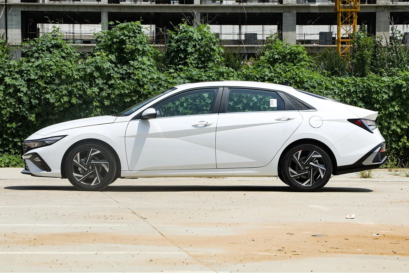 Дешевые китайские 2023 2024 H-yundai Elantra седан 1.5L CVT GLX Hyun-dai новые автомобили низкая цена новый автомобильный инвентарь