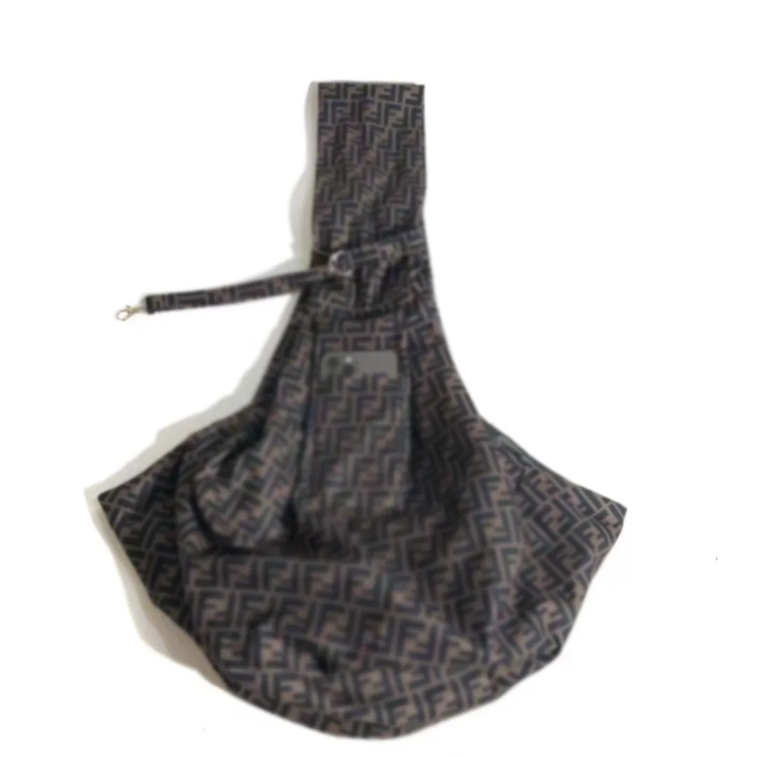 Wholesale pet fashion trendy outgoing dog carrying backpack double-sided available pet one-shoulder diagonal bag