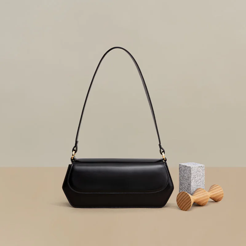 2024 new high-end Genuine Leather chain shoulder armpit bags ladies design purses for women