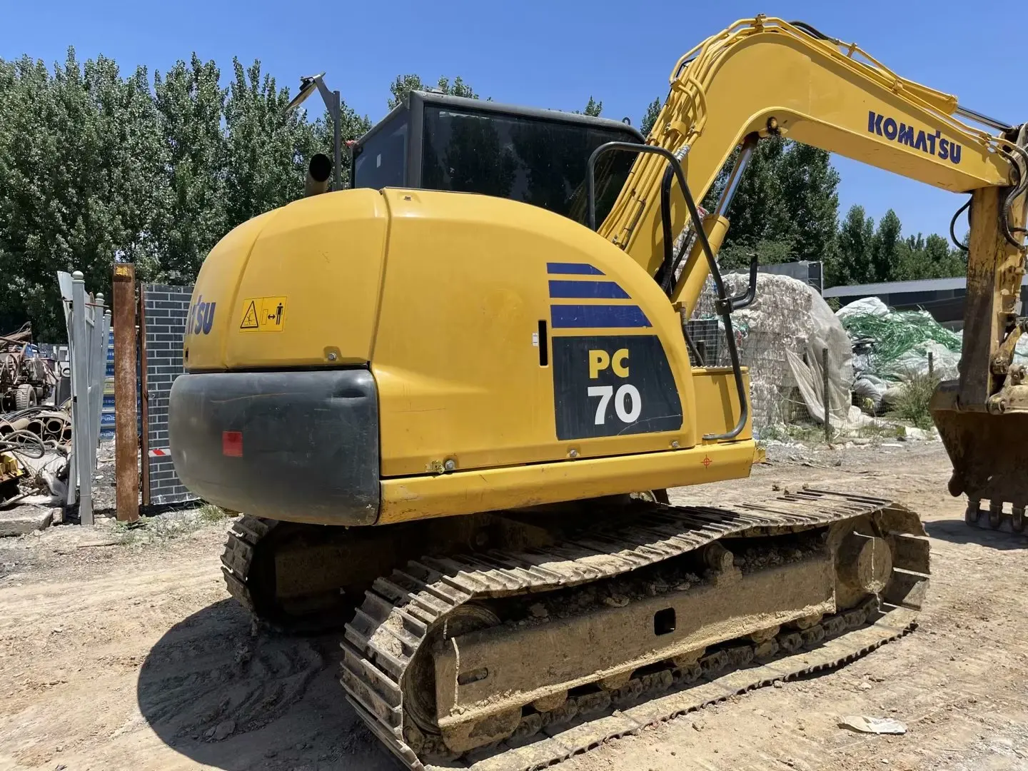 Spot sales 6 tons 7 tons of small agricultural excavator micro farm crawler excavator Digger used excavator of Komatsu PC60