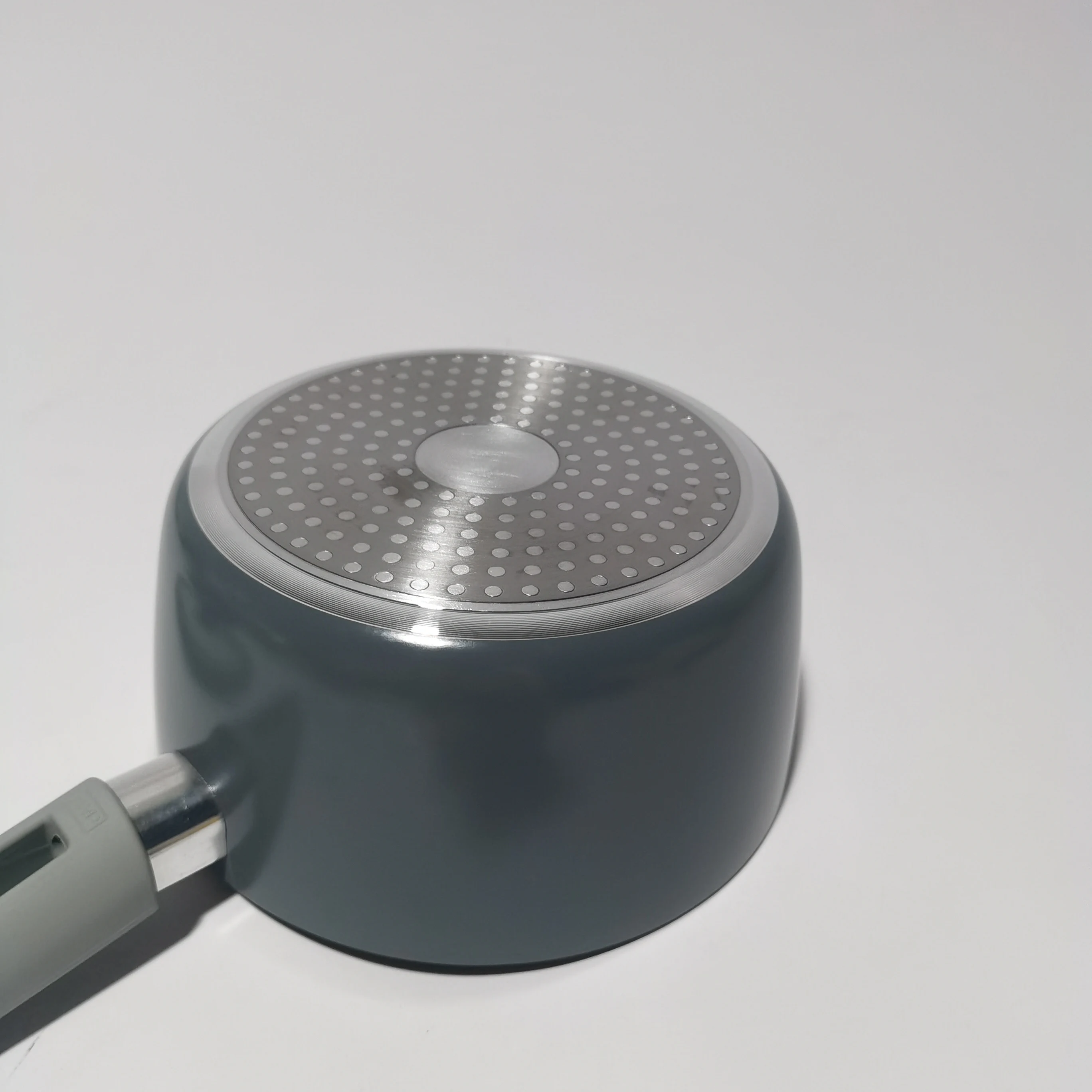 New Design Non Stick Cookware Aluminum Body Home Using Sauce Pot Milk Pot