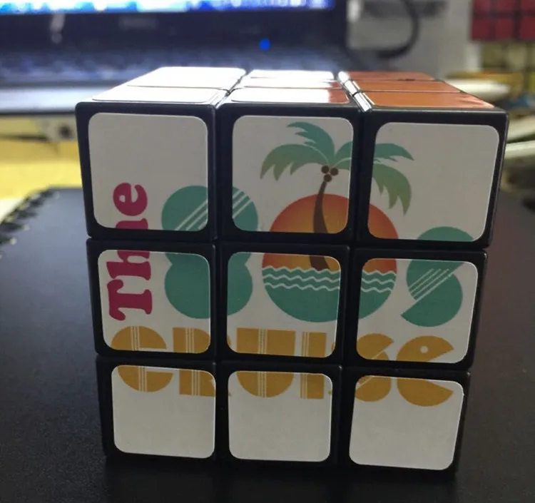 Promotion custom logo printing Mini 3*3*3cm plastic Magic cube keychain