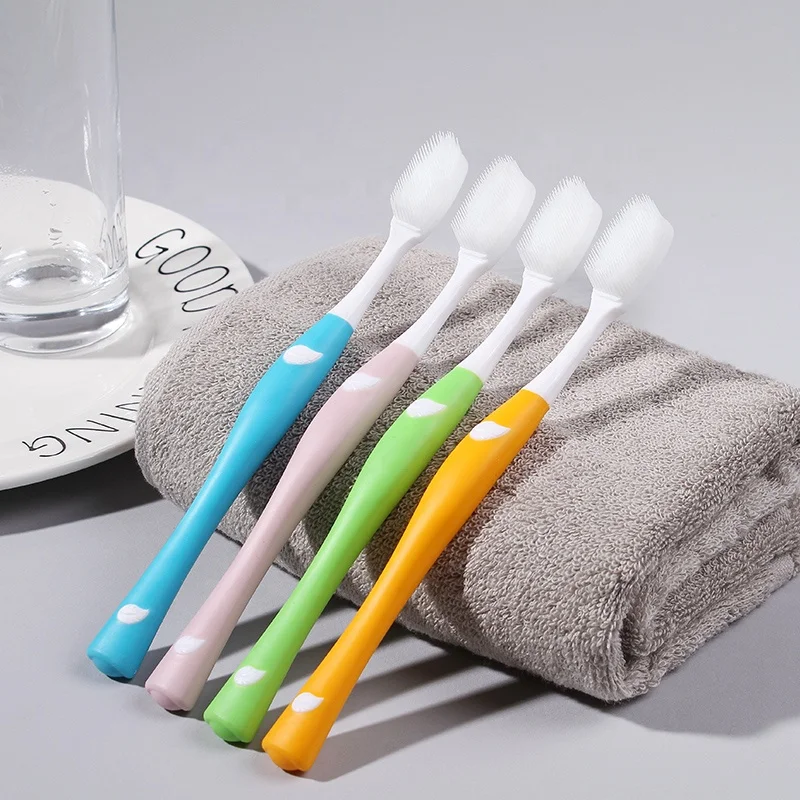2020 Popular With Tongue Cleaner Soft Silicone Nano Toothbrush With Changeable Head