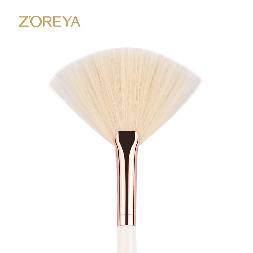 Fan Blush Cosmetic Private Label Makeup Brush for Women Custom Logo New Single Makeup Brush Synthetic Hair Wooden Hande ISO9001