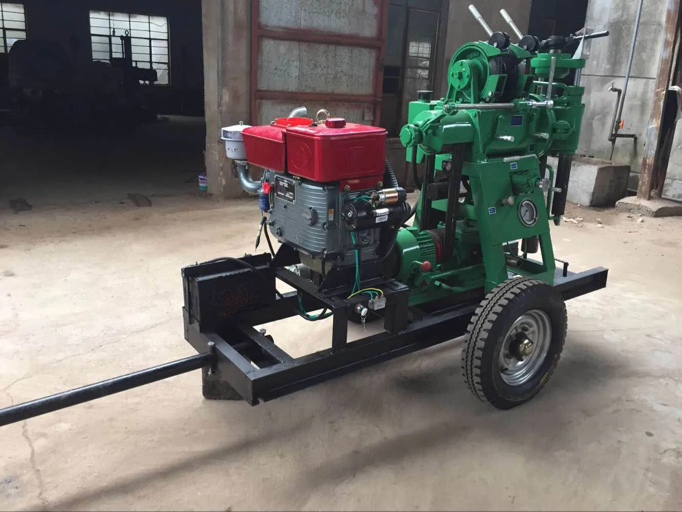China Supplier of XY-100 Soil Drilling Machine for SPT