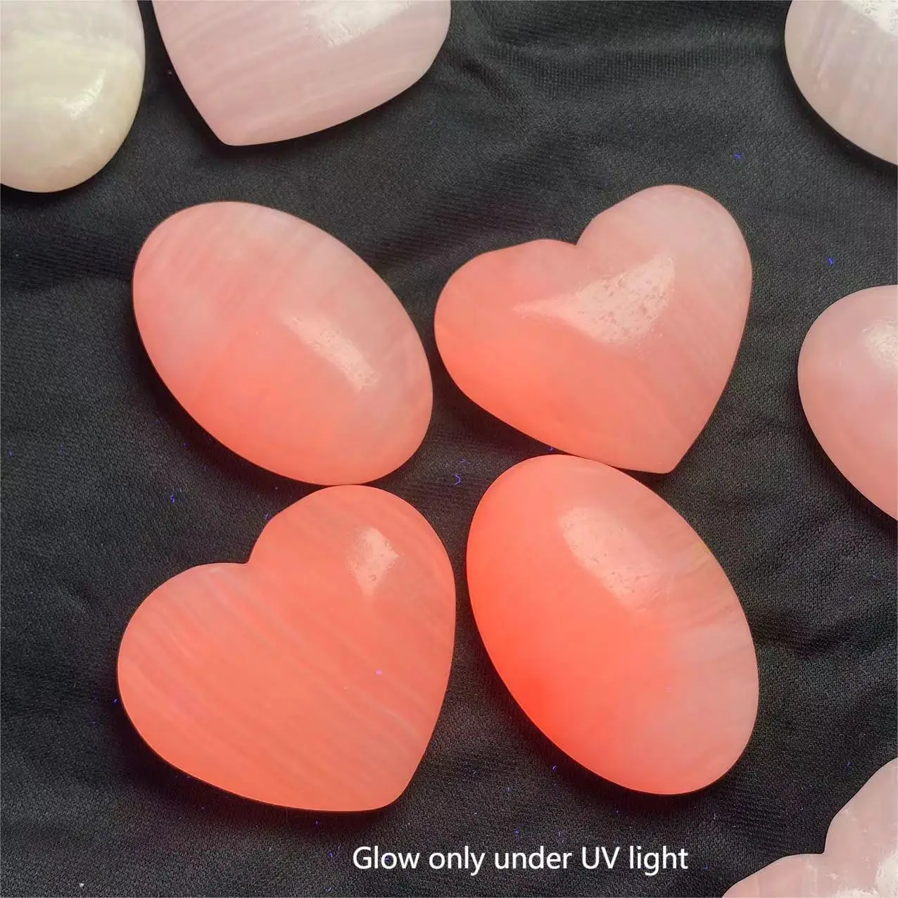 High Quality Standard UV Fluorescence Natural Pink Calcite Polished Crystal Heart Palm Stone Home Decor Gift