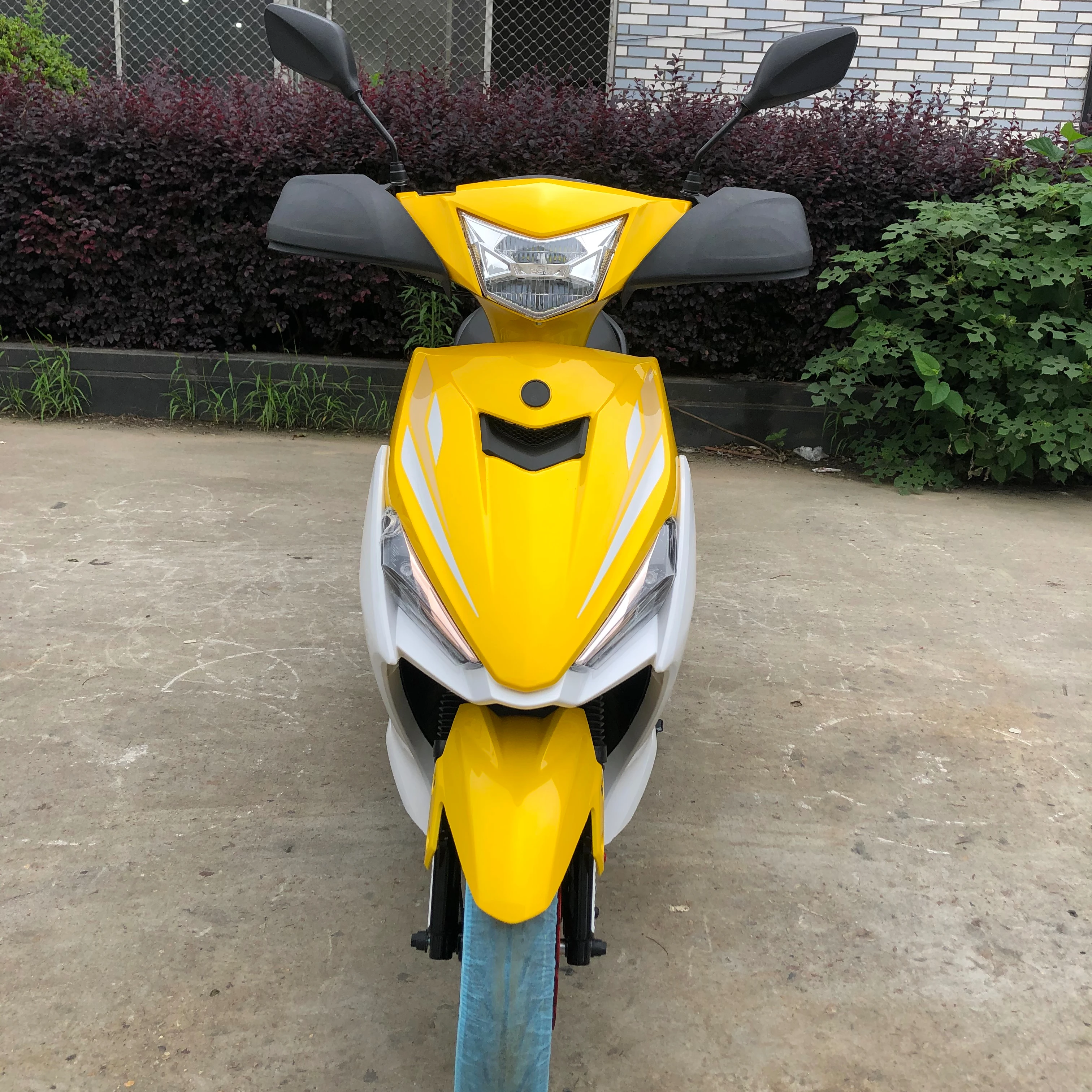 Electricas 2 Wheel Scooters Chinese Factory Supply For Adults E Motos Motorcycles Gas Easy Rider Sharing Electric Scooter