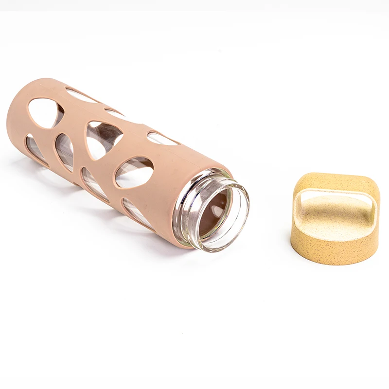 Wholesale factory reusable silicone sleeve glass water bottle with handle lid